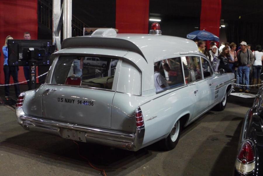  Pontiac Bonneville Ambulance 1963 года  (фото 22 из 22)